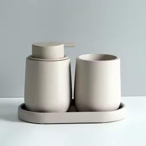 Home Essentials Bathroom Accessories - Бутылка для лосьона из смолы, поднос
