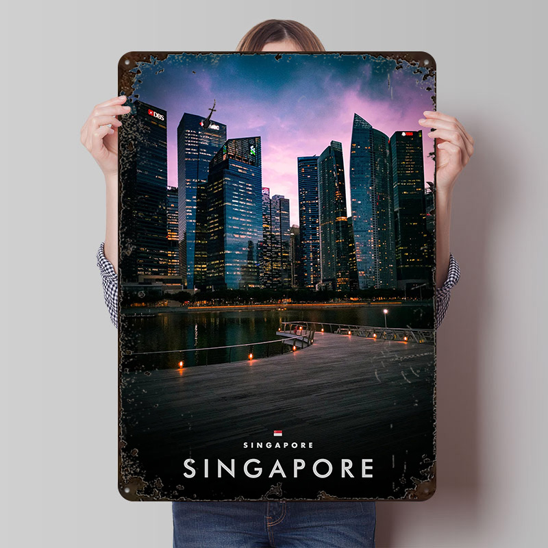 Home And Bathroom Singapore - Постер с принтом «Покоренный Сингапур ночью»,